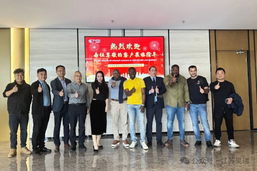 1744767819178960.jpg 640.jpg